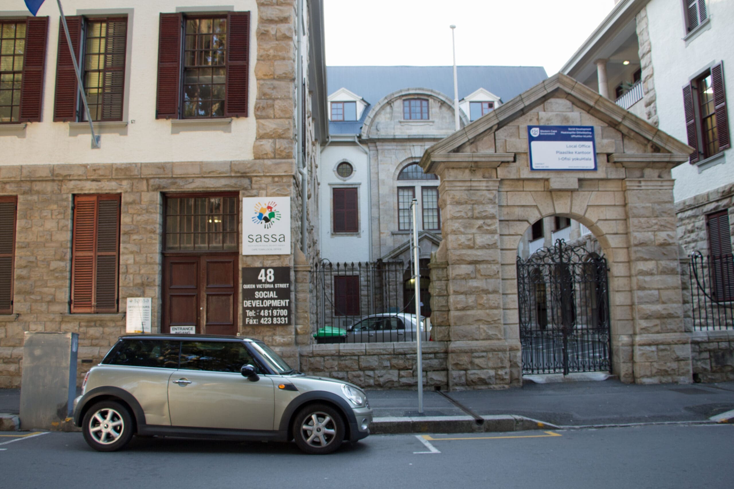 Huguenot Memorial Building, 48 Queen Victoria Street, Cape Town, August 2014, Credit: Wikimedia Commons